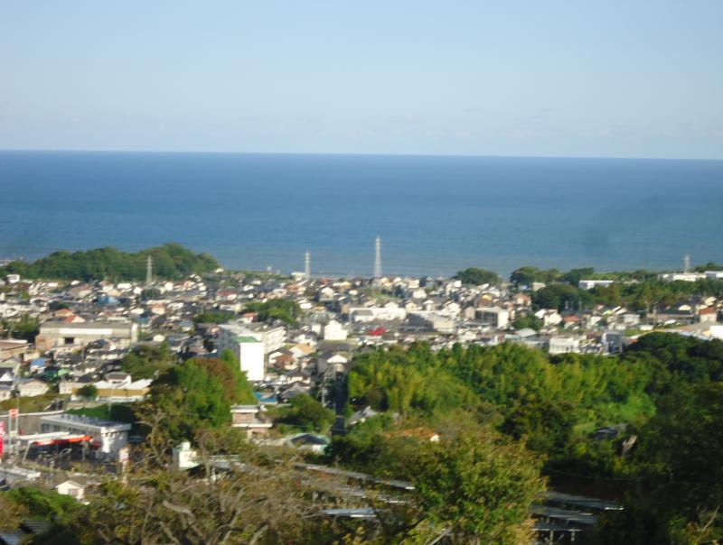 吉田記念館から太平洋を望む景色です