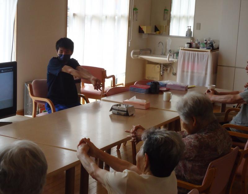 元気な介護実習生♪お疲れ様でした♪